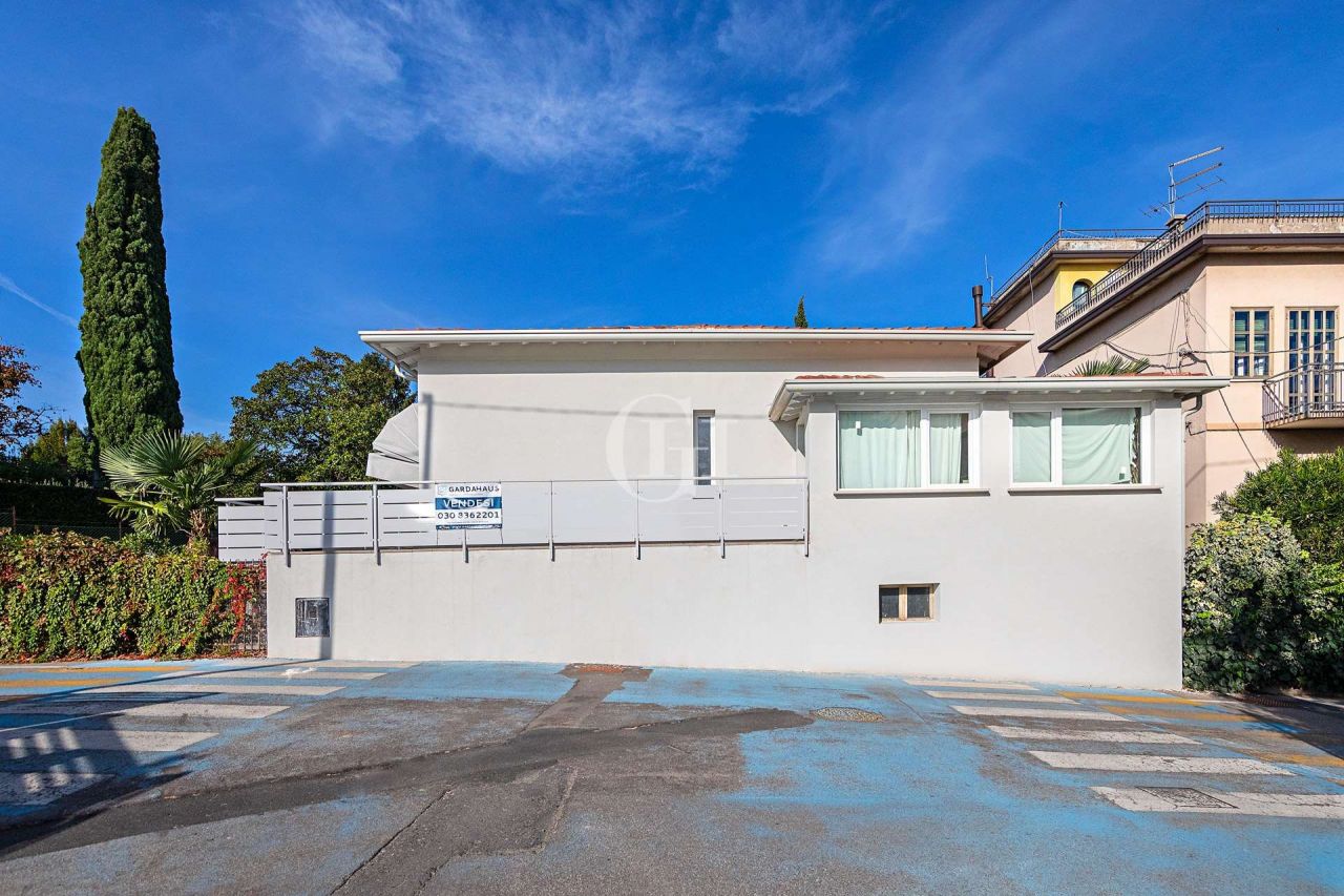 Дом у озера Гарда, Италия, 225 м2 фото 5