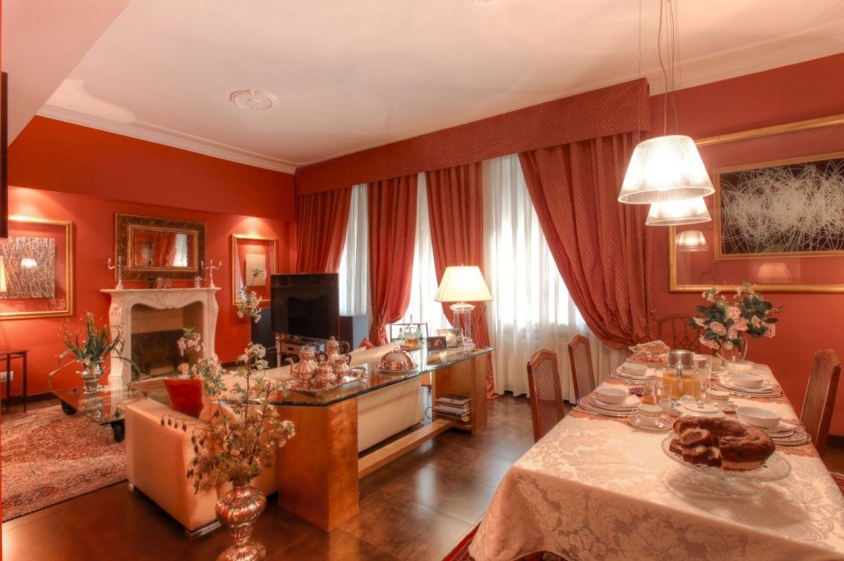 Квартира у озера Маджоре, Италия, 180 м2 фото 1
