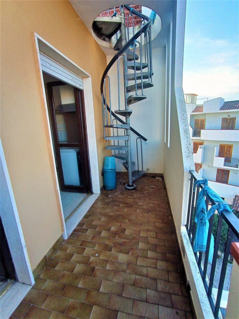 Квартира в Скалее, Италия, 60 м2 фото 2
