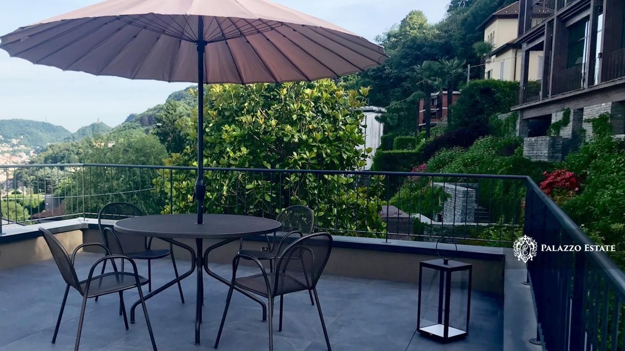Апартаменты у озера Комо, Италия, 130 м2 фото 2
