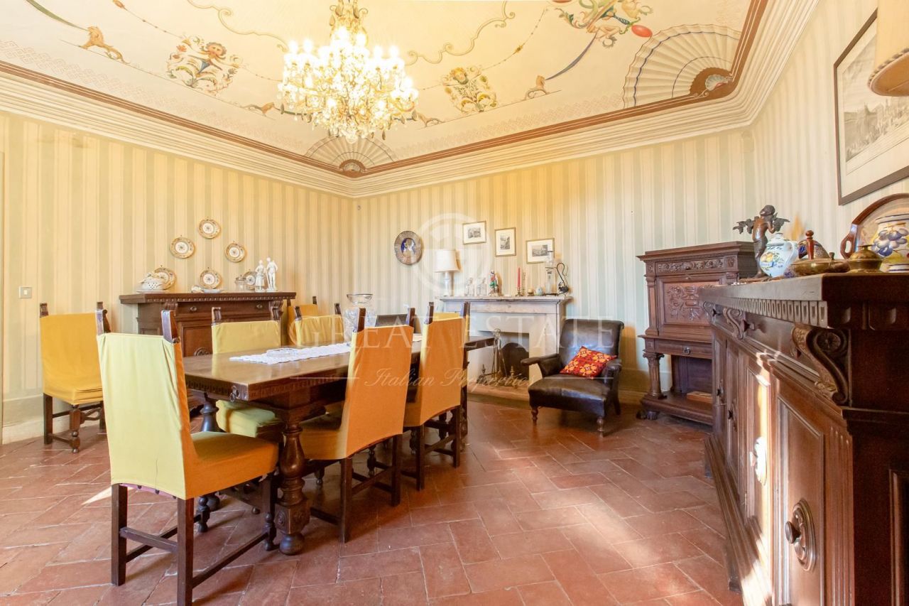 Вилла в Маджоне, Италия, 1 332.85 м2 фото 3