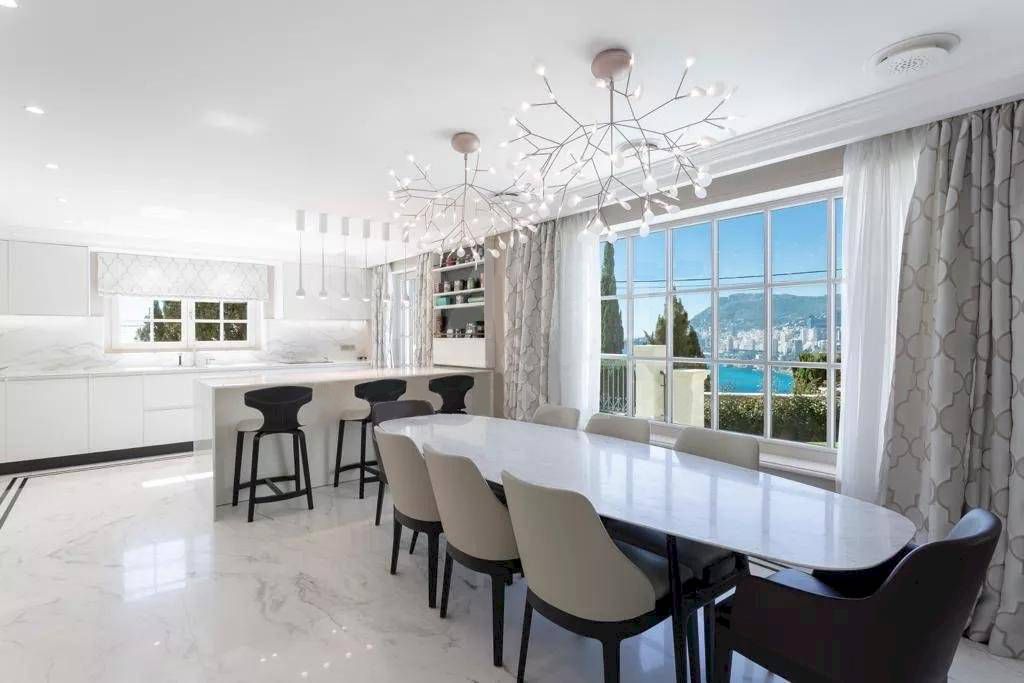 Вилла в Рокбрюн-Кап-Мартен, Франция, 330 м2 фото 4