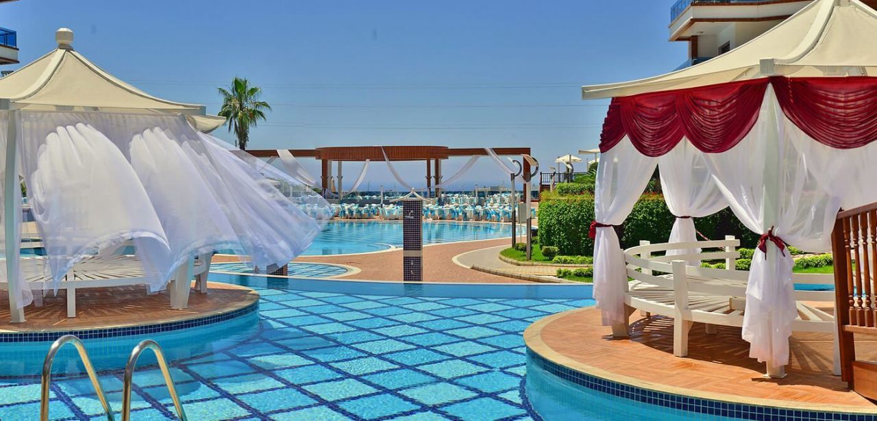 Квартира в Алании, Турция, 186 м2 фото 3