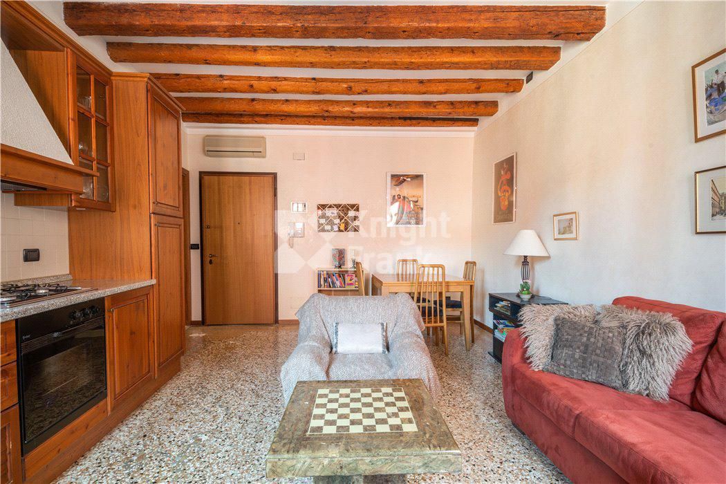 Апартаменты в Венеции, Италия, 60 м2 фото 3