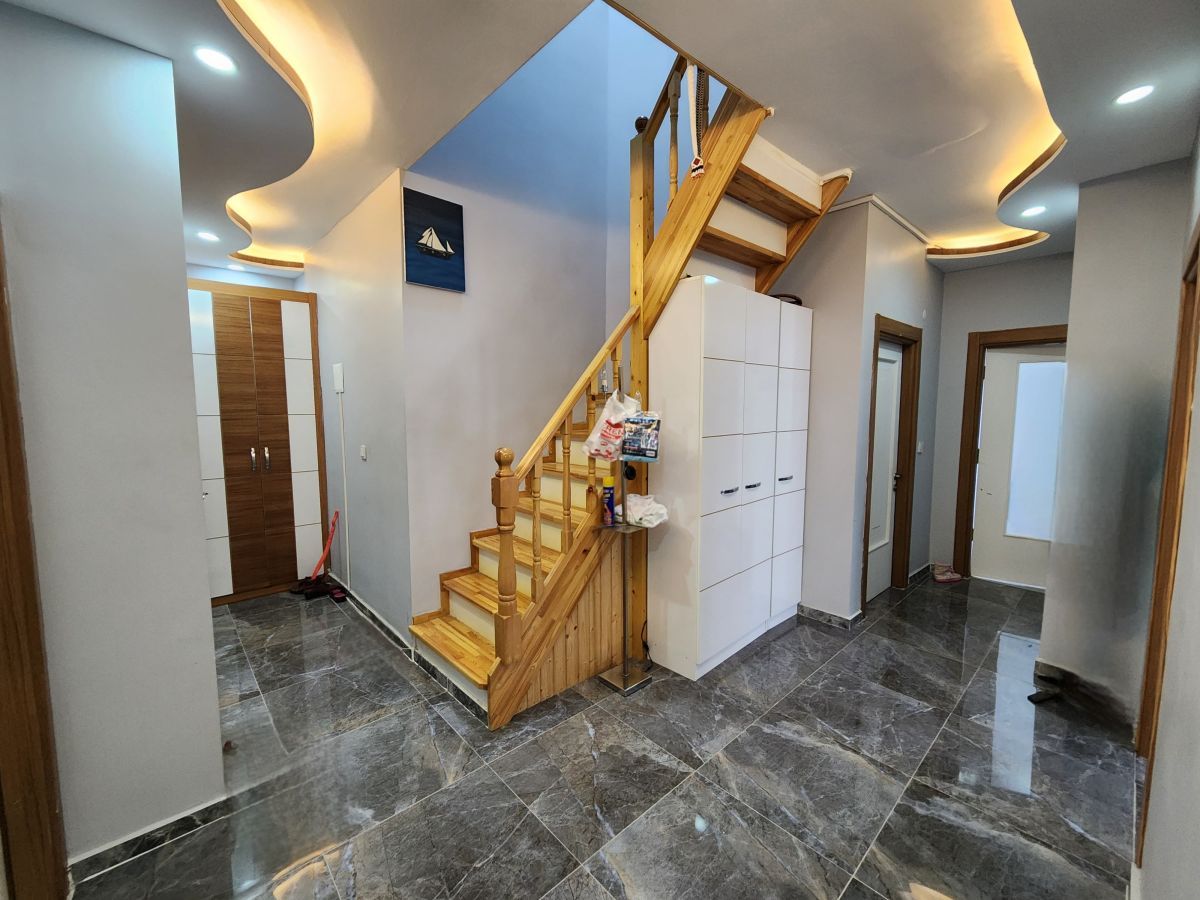 Квартира Hüsnü Karakaş Mh., Турция, 260 м2 фото 2