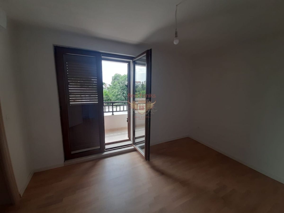 Квартира в Тивате, Черногория, 40 м2 фото 4