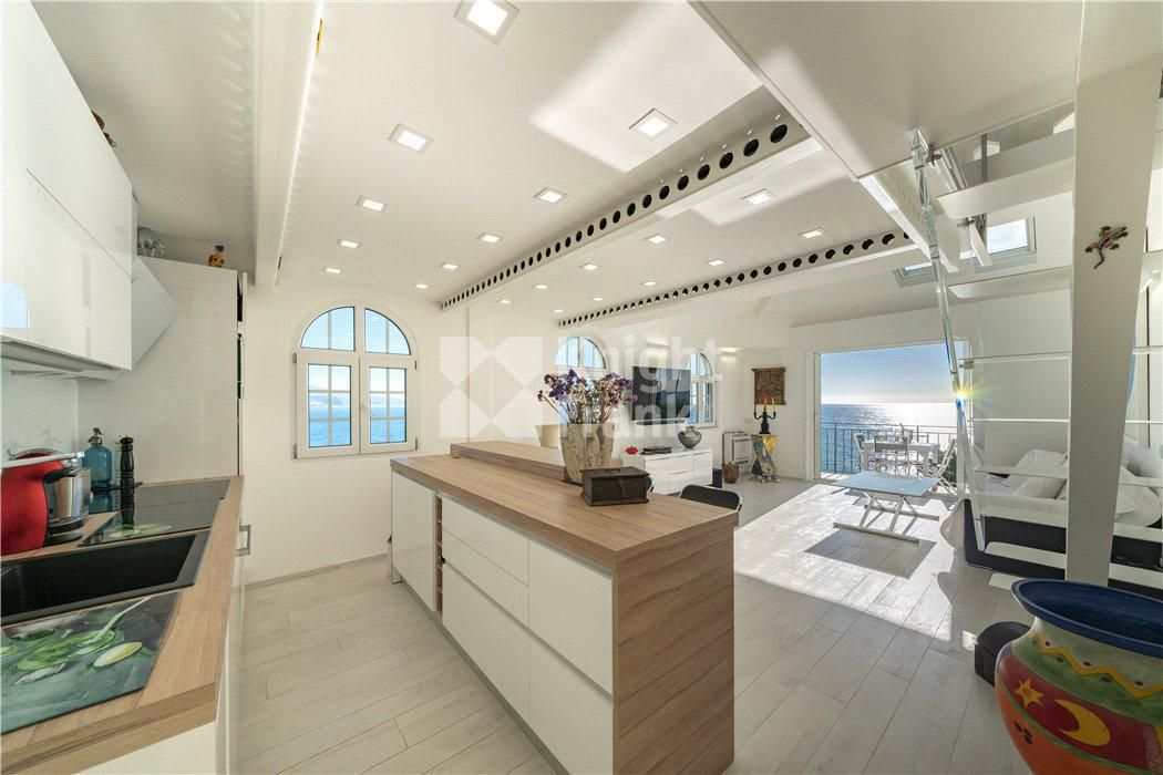 Апартаменты в Рокбрюн-Кап-Мартен, Франция, 80 м2 фото 3