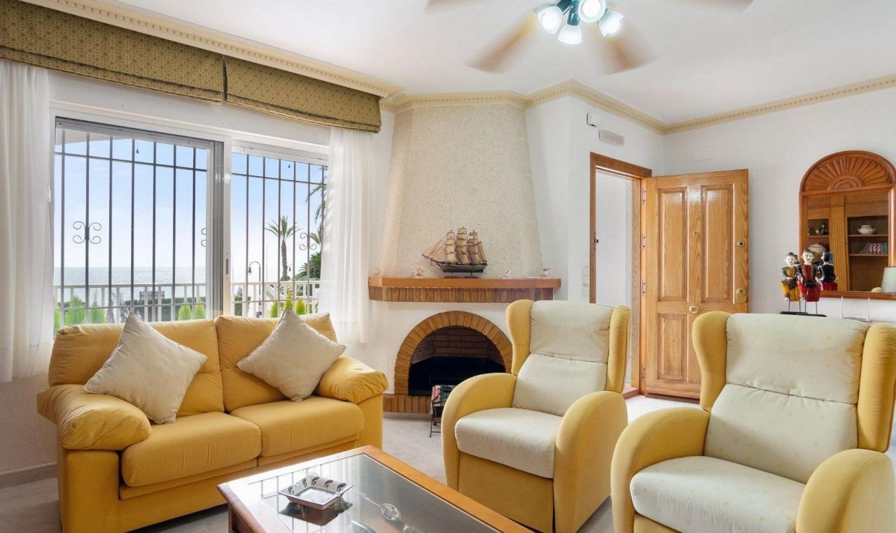 Дом в Деэса-де-Кампоаморе, Испания, 138 м2 фото 4