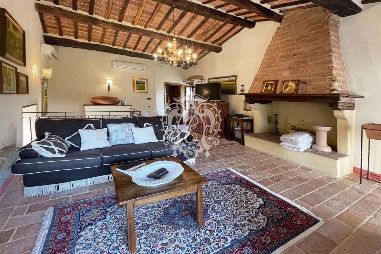 Дом в Сиене, Италия, 345 м2 фото 4