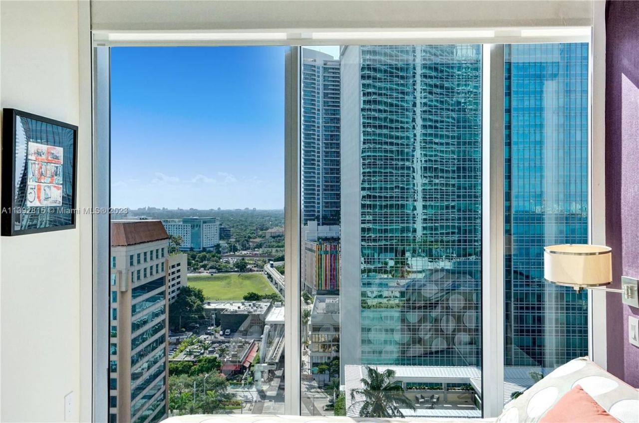 Квартира в Майами, США, 100 м2 фото 2