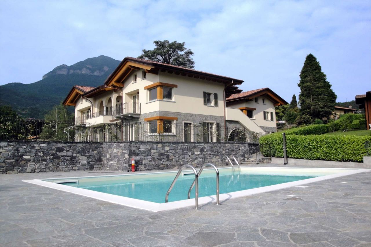 Квартира у озера Комо, Италия, 103 м2 фото 4