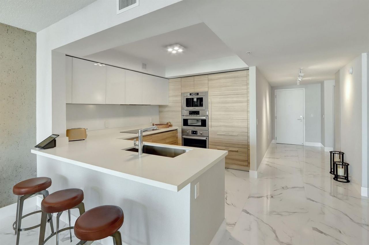 Квартира в Майами, США, 140 м2 фото 5