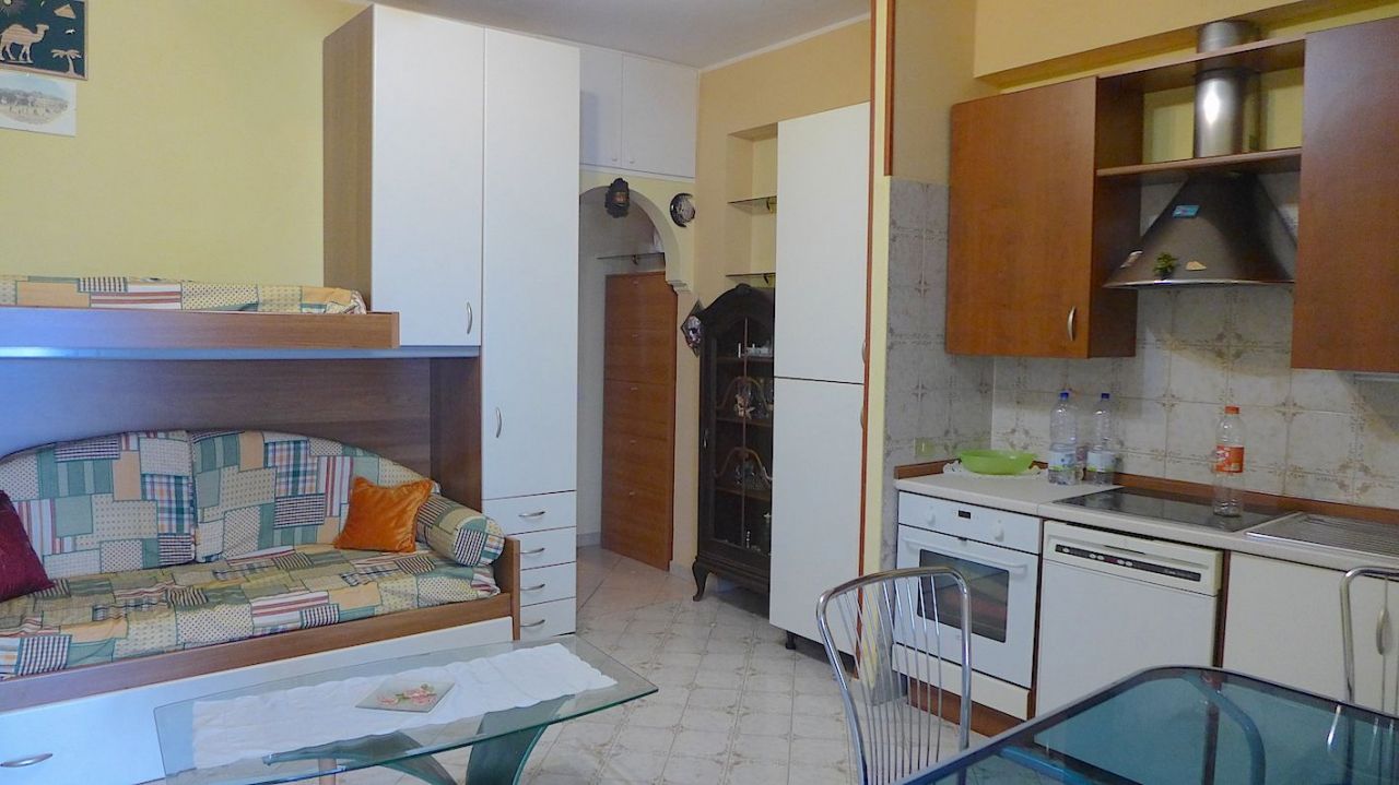 Апартаменты в Скалее, Италия, 44 м2 фото 3