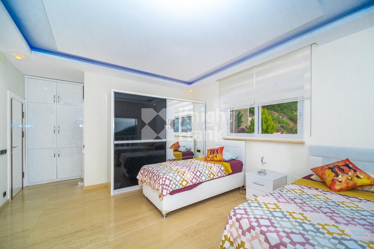 Вилла в Алании, Турция, 350 м2 фото 4
