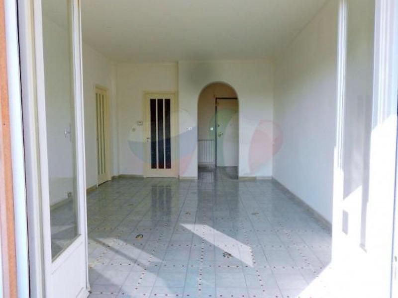 Апартаменты в Сан-Ремо, Италия, 89 м2 фото 2