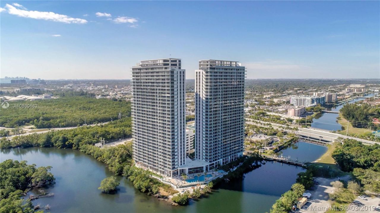 Квартира в Майами, США, 100 м2 фото 2