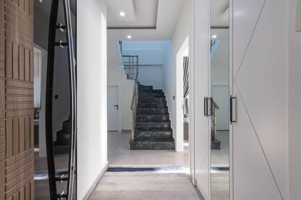 Квартира в Алании, Турция, 200 м2 фото 3
