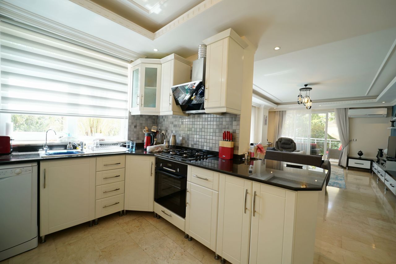 Квартира в Алании, Турция, 190 м2 фото 3