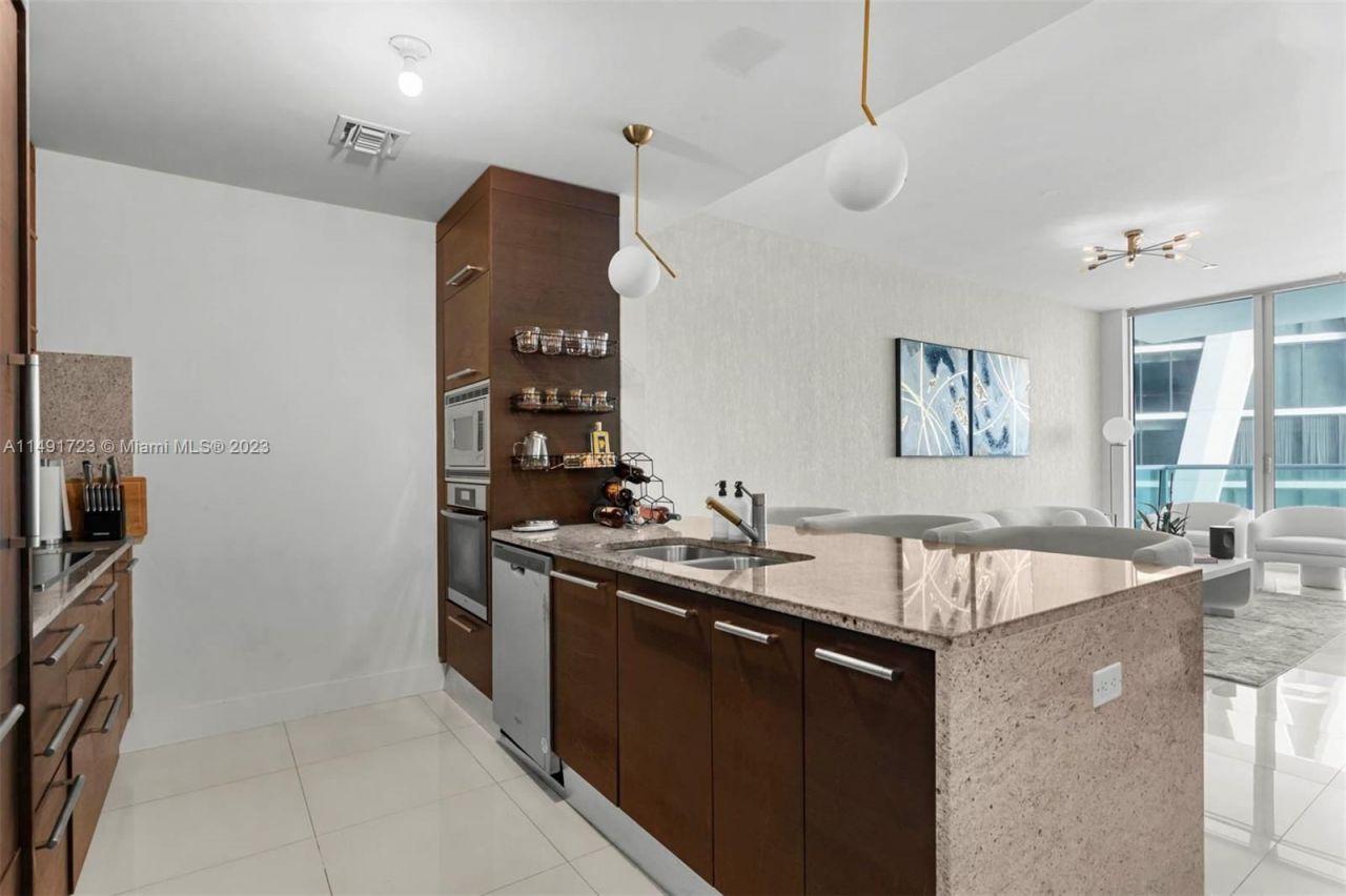Квартира в Майами, США, 90 м2 фото 3