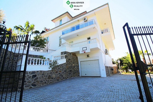 Вилла в Алании, Турция, 560 м2 фото 1