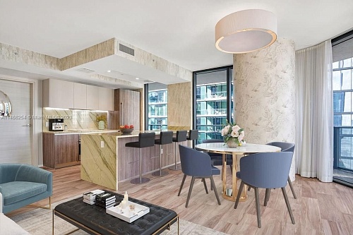 Квартира в Майами, США, 100 м2 фото 1