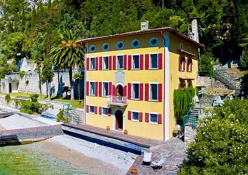 Вилла у озера Гарда, Италия, 750 м2 фото 1