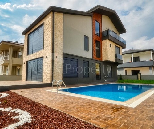 Вилла в Анталии, Турция, 240 м2 фото 1