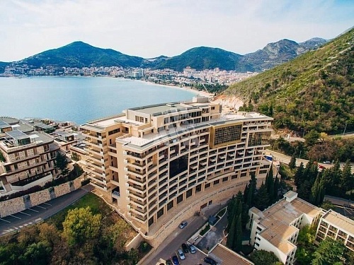 Квартира в Бечичи, Черногория, 79 м2 фото 1