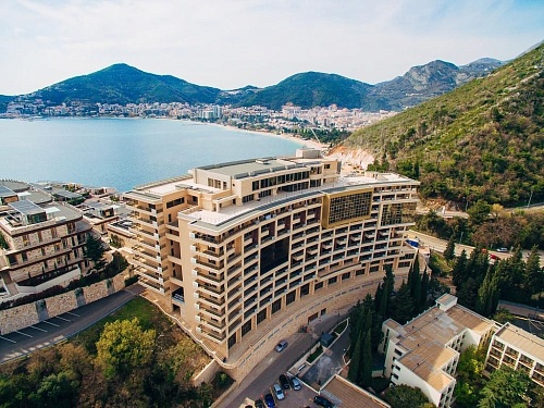 Апартаменты в Бечичи, Черногория, 77 м2 фото 1