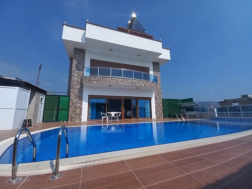 Вилла в Алании, Турция, 450 м2 фото 1