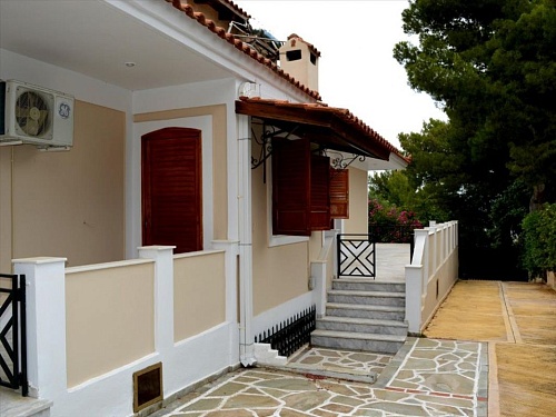 Дом в Афинах, Греция, 395 м2 фото 1