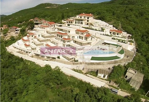 Апартаменты в Херцег-Нови, Черногория фото 1