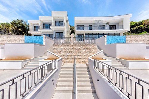 Вилла в Утехе, Черногория, 230 м2 фото 1
