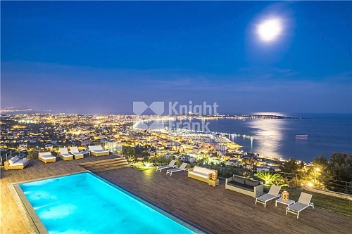 Вилла в Каннах, Франция, 850 м2 фото 1