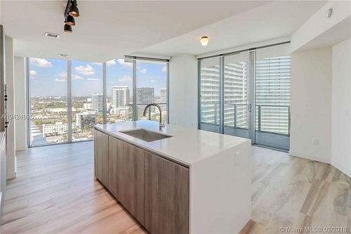Квартира в Майами, США, 120 м2 фото 1