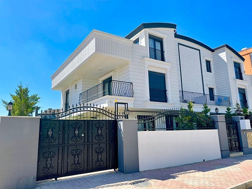 Вилла в Анталии, Турция, 270 м2 фото 1