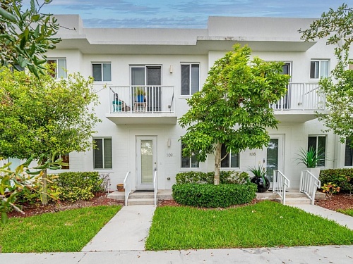 Таунхаус в Майами, США, 140 м2 фото 1