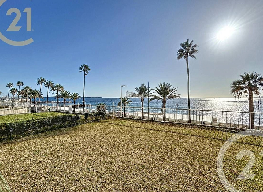 Апартаменты в Каннах, Франция, 186 м2