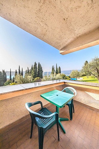 Квартира у озера Гарда, Италия, 47 м2 фото 1