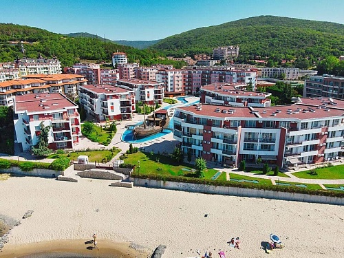 Квартира в Елените, Болгария, 70 м2 фото 1