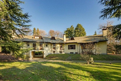Вилла у озера Комо, Италия, 1 200 м2 фото 1
