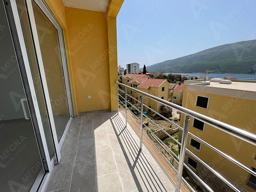 Апартаменты Herceg Novi, Черногория, 69 м2 фото 1