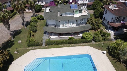 Вилла в Кестеле, Турция, 420 м2 фото 1