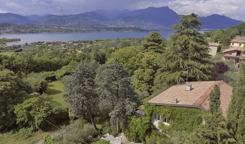 Вилла у озера Гарда, Италия, 350 м2 фото 1