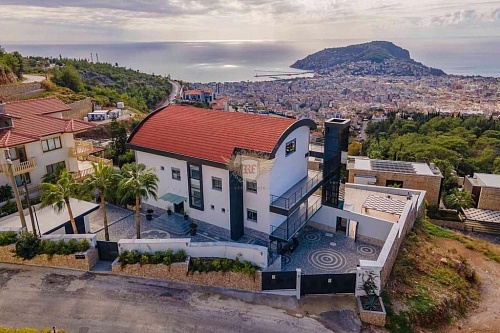Дом в Алании, Турция, 850 м2 фото 1