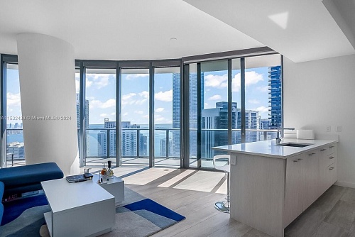 Квартира в Майами, США, 130 м2 фото 1