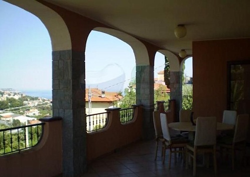 Вилла в Сан-Ремо, Италия, 170 м2 фото 1