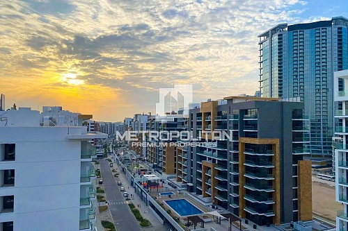 Апартаменты в Дубае, ОАЭ, 50 м2 фото 1