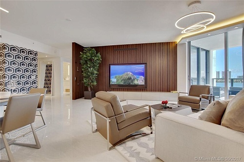 Квартира в Майами, США, 180 м2 фото 1
