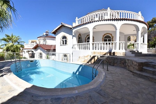Вилла в Алании, Турция, 220 м2 фото 1